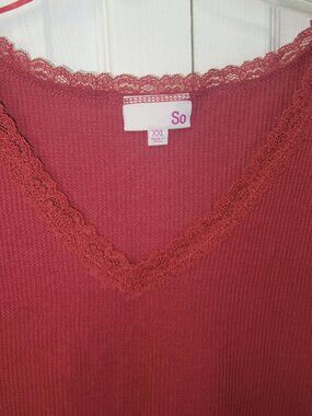 SO Women’s XXL Cropped Ribbed Knit Top Red Lace Trim V Neck Short Sleeve